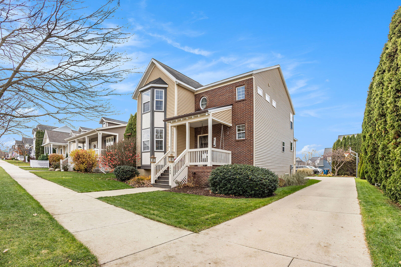 Property Photo: 1048 Graystone Road MI 49423