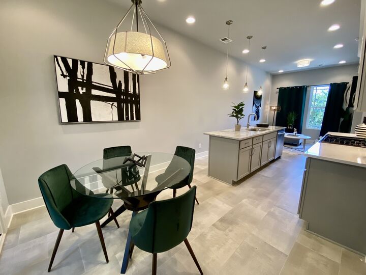 Property Photo:  707 26th Ave N 4  TN 37208 