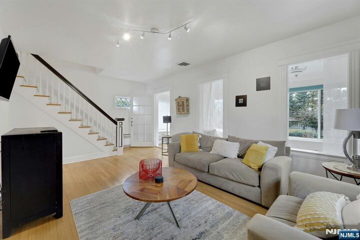 Property Photo:  61 Hillside Avenue  NJ 07626 