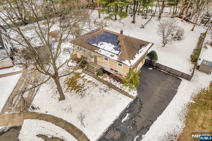 Property Photo:  779 Decker Place  NJ 07652 