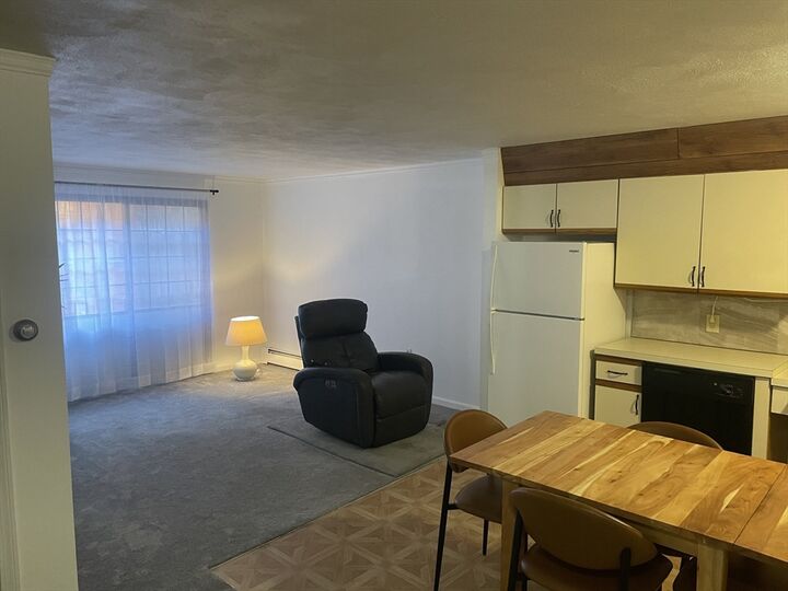 Property Photo:  354 Broadway 3  MA 01904 