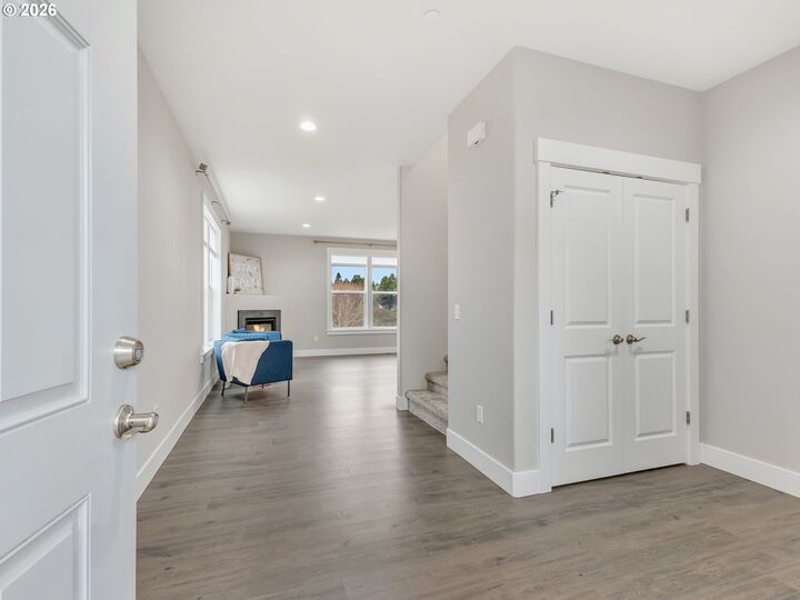 Property Photo:  2188 Stanley Lake Ct  OR 97138 