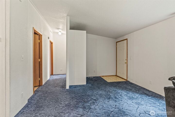 Property Photo:  1337  South Silverlake Road  WA 98611 