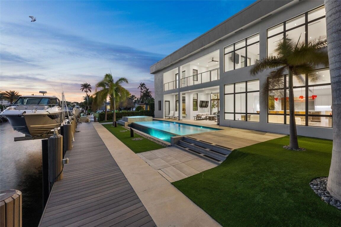 Property Photo:  2410 NE 48th Street  FL 33064 