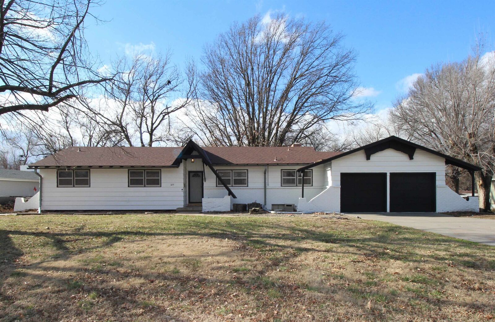 Property Photo:  1635 Pennsylvania St  KS 67042 
