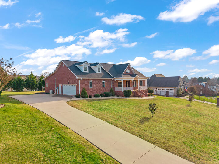 Property Photo:  504 Lynnwood Drive  TN 37303 