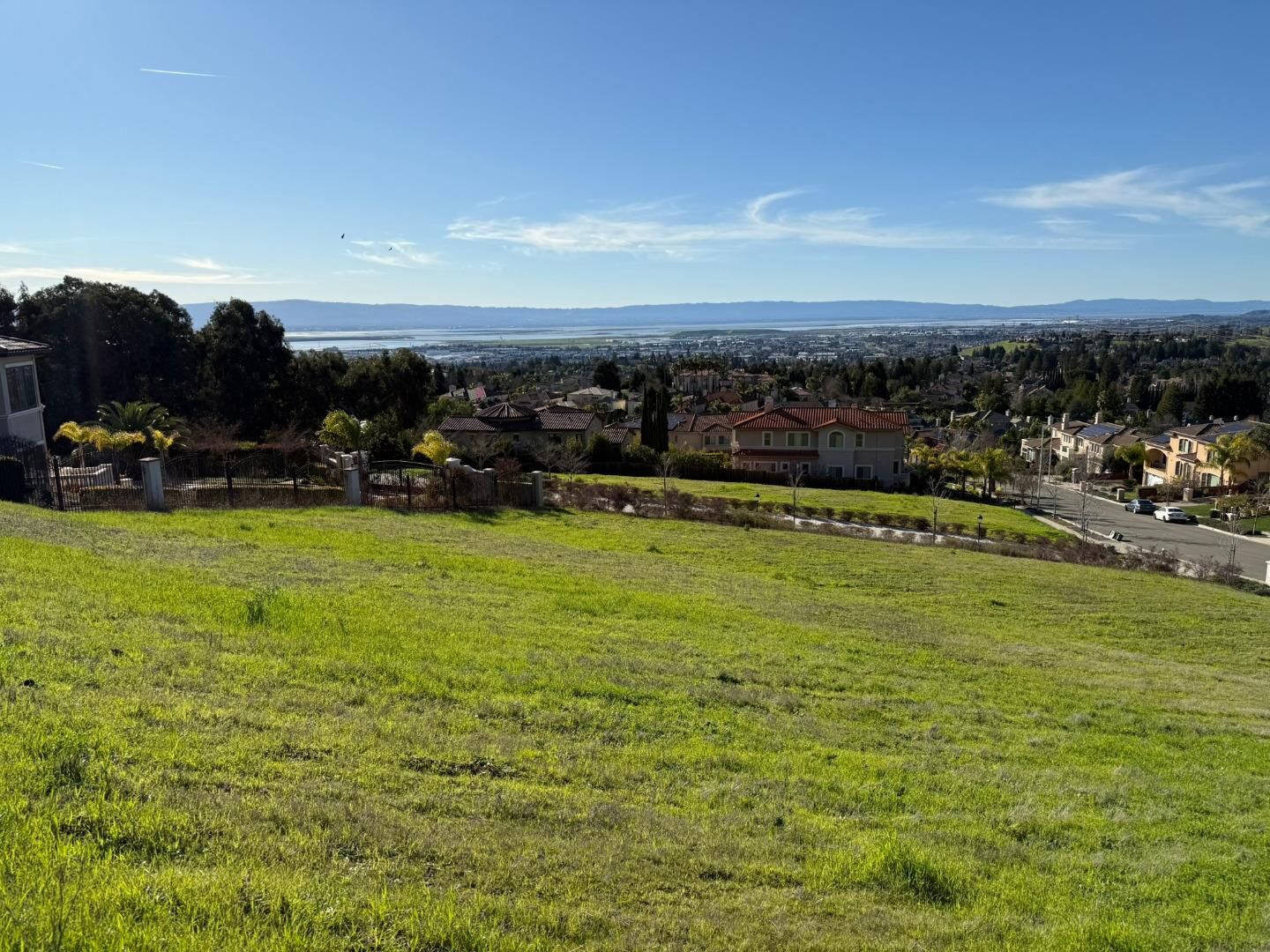 Property Photo:  44533 Vista Grande Ct  CA 94539 
