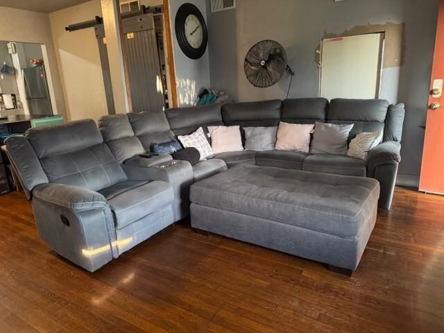 Property Photo:  665 Garland Ave  TX 77705 