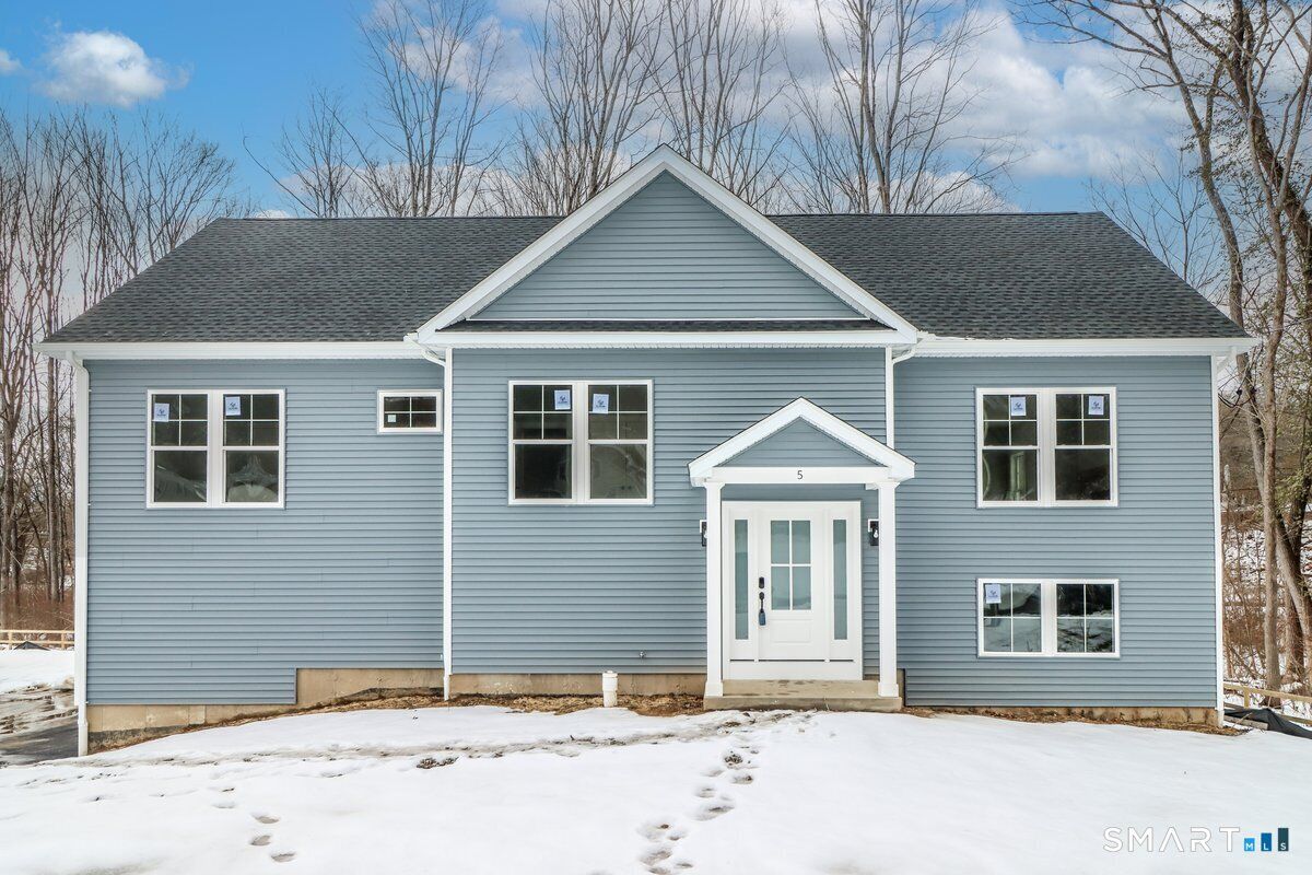 Property Photo:  5 Brook Hollow Drive  CT 06776 