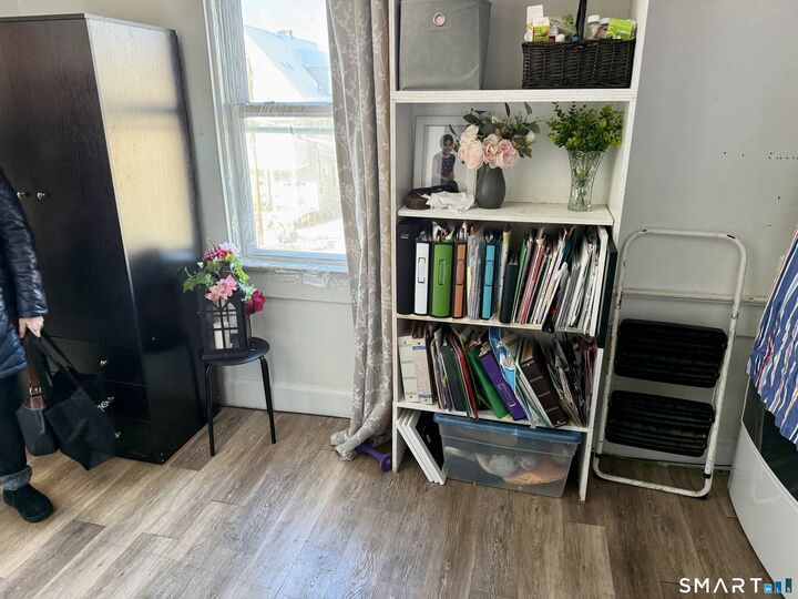 Property Photo:  20 Wardwell Street  CT 06902 