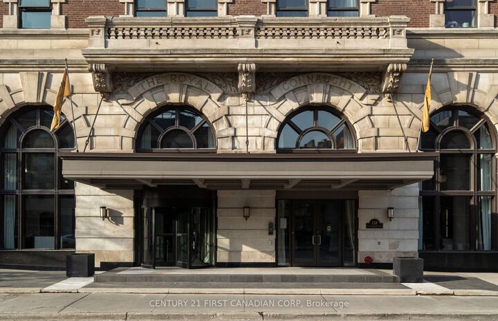 Property Photo:  118 King Street E 720  ON L8N 1A8 