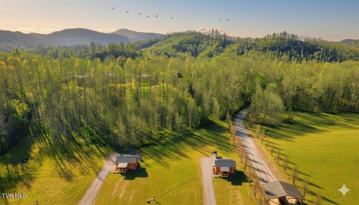 Property Photo: 181 Tn-32 Highway TN 37722