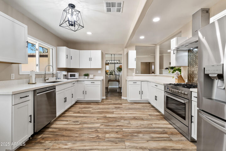 Property Photo:  315 Robinson Drive  AZ 86303 