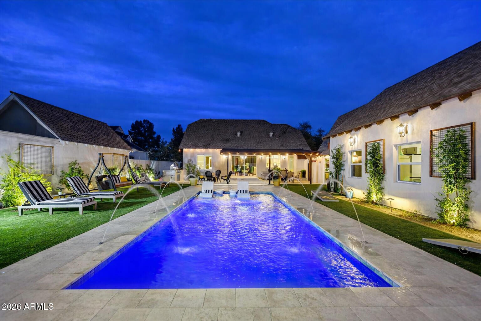 Property Photo: 87 W Windsor Avenue AZ 85003