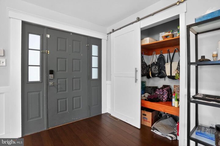 Property Photo:  2415 Chestnut Hill Drive  NJ 08077 