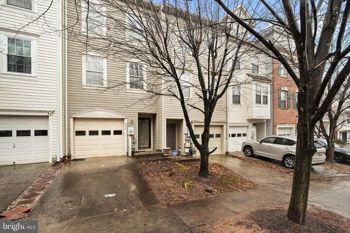 Property Photo:  206 Toddson Lane  MD 21117 