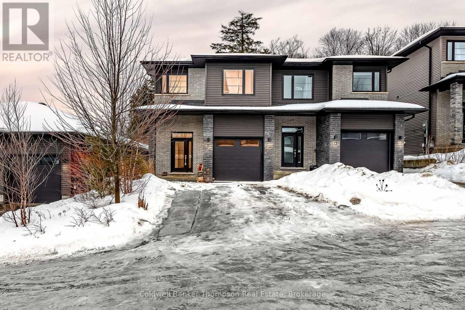 Property Photo:  11 Cascade Lane  ON P1H 1Y3 