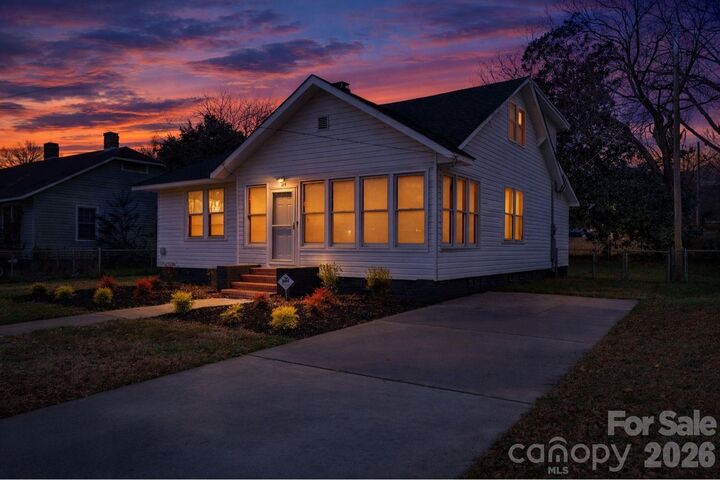 Property Photo:  215 King Street S  NC 28086 