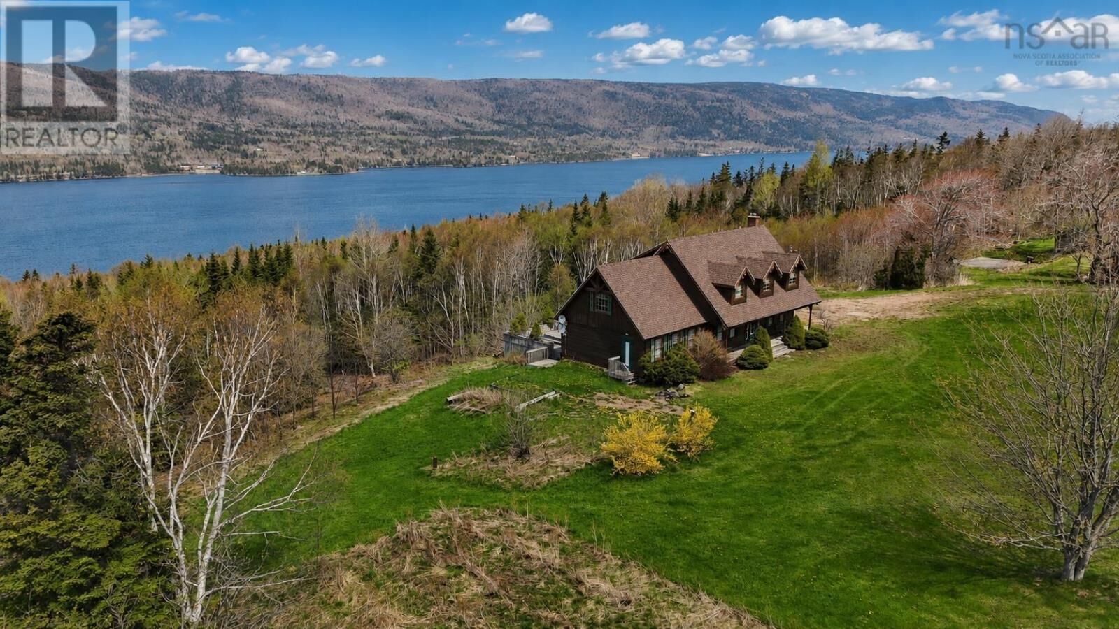 Property Photo: 776 105 Highway NS B1X 1J4