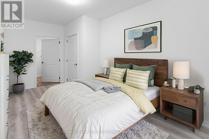 Property Photo:  191 Elmira Road South 113  ON N1K 0E5 