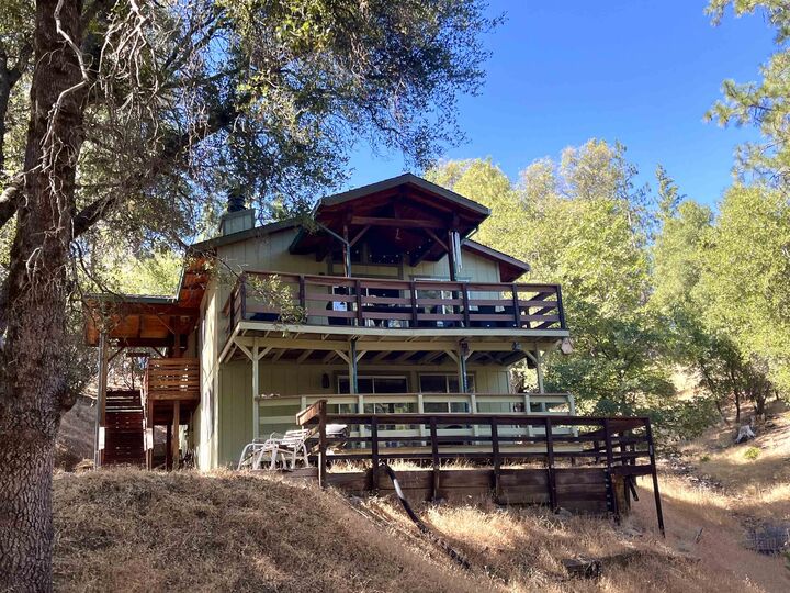 Property Photo:  20872 McKinley Way  CA 95321 