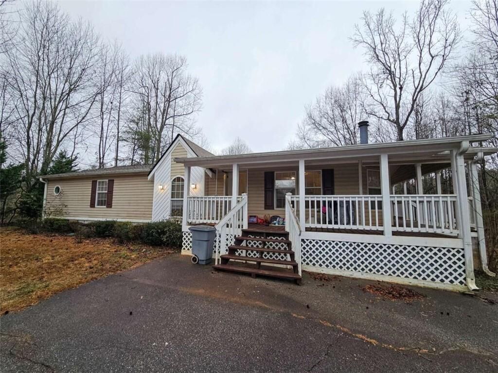 Property Photo:  141 Friar Tuck Trail N  GA 30564 