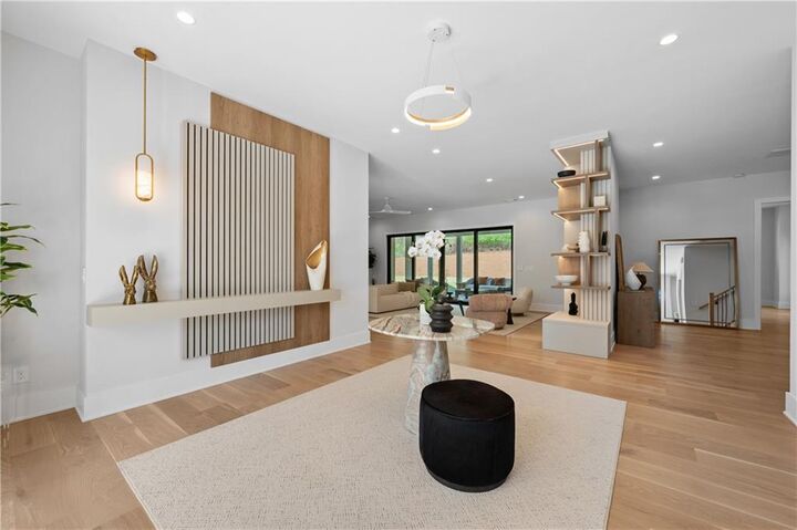 Property Photo:  372 Chattahoochee Street  GA 30075 