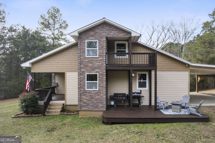 Property Photo:  1956 Blacks Bluff Road SW  GA 30161 