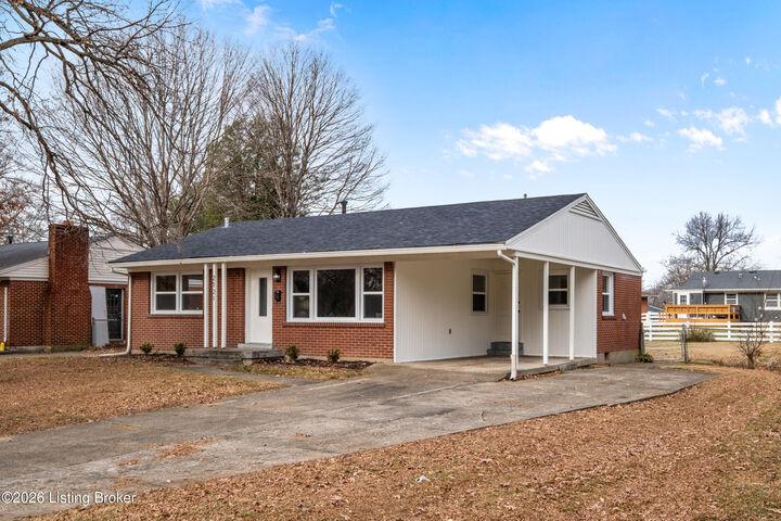 Property Photo: 2721 Klondike Ln KY 40218