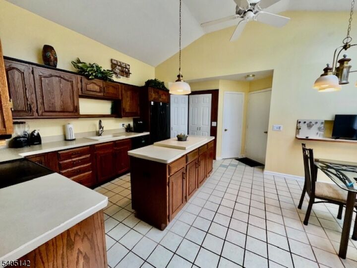 Property Photo:  33 Stone Row Ln  NJ 07438 