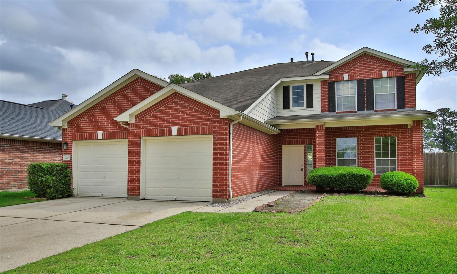 Property Photo:  20506 Spring Lilac Lane  TX 77388 