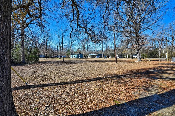 Property Photo:  236 Chris Brent Drive  TX 77351 