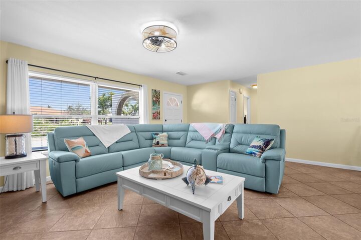 Property Photo:  201 Cavallini Drive  FL 34275 