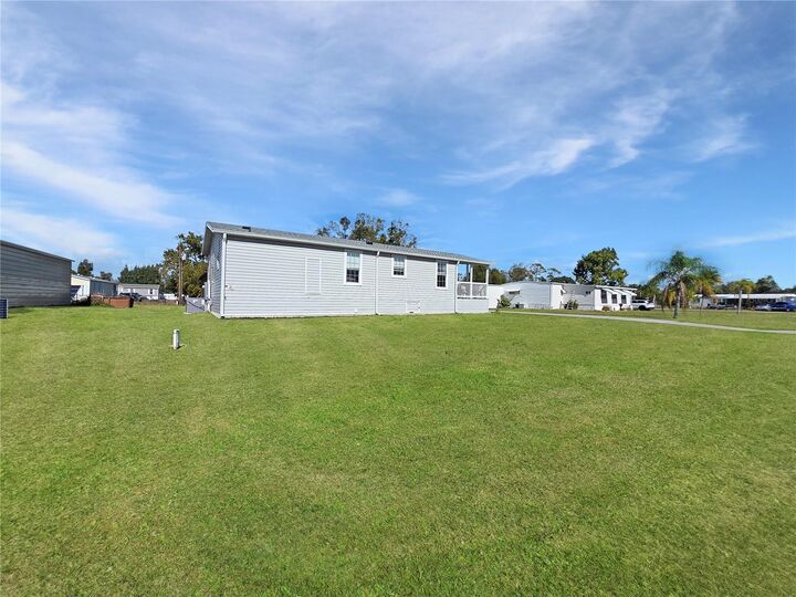 Property Photo:  27971 Roanoke Circle  FL 33950 