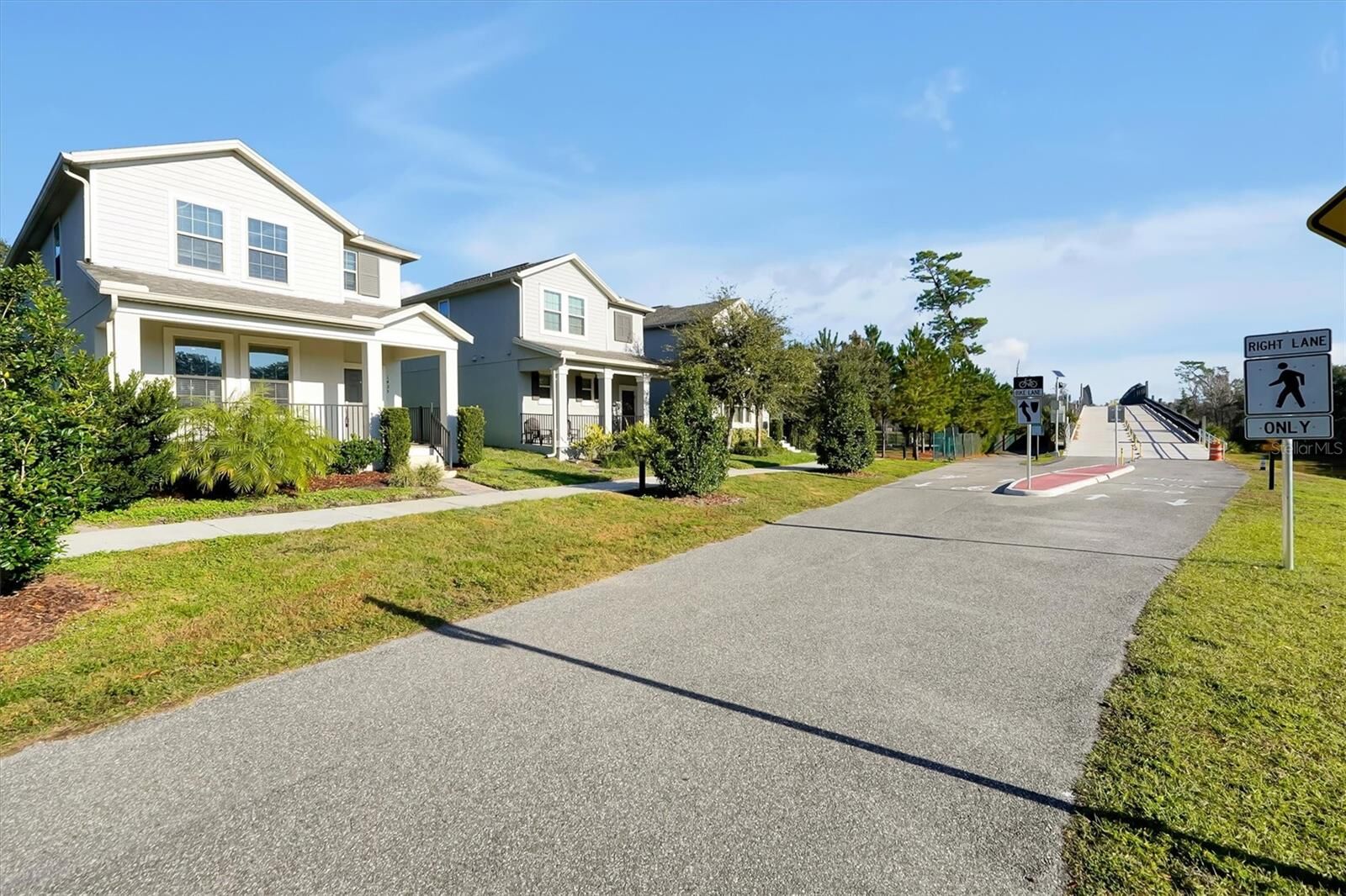 Property Photo:  1425 Happy Bird Lane  FL 32708 