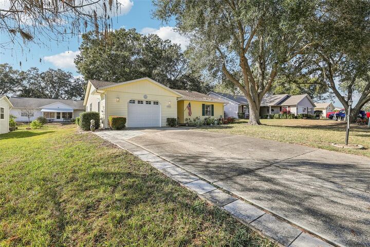 Property Photo:  1507 New Abbey Avenue  FL 34788 