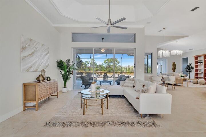 Property Photo: 4261 Via Del Villetti Drive FL 34293