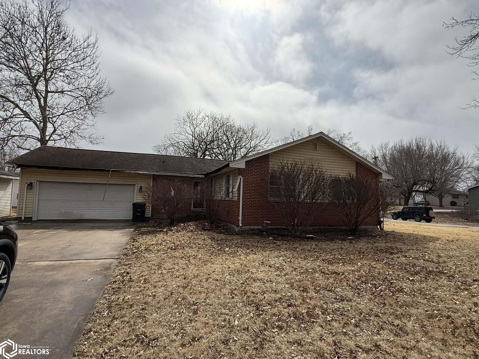 Property Photo:  514 W Vine Street  IA 52641 
