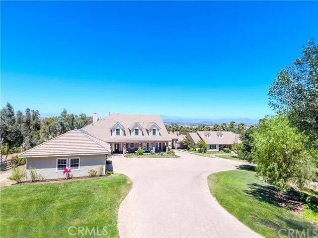 Property Photo:  25452 Edna  CA 92562 