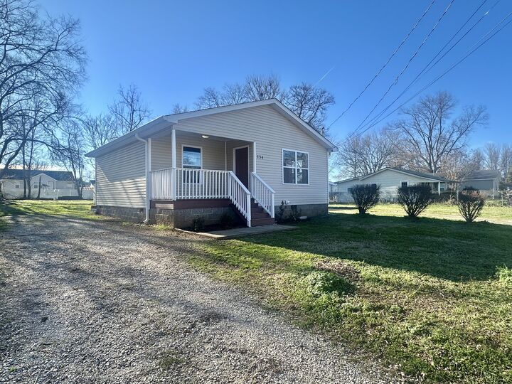 Property Photo:  134 Kenmore Ave  TN 37398 