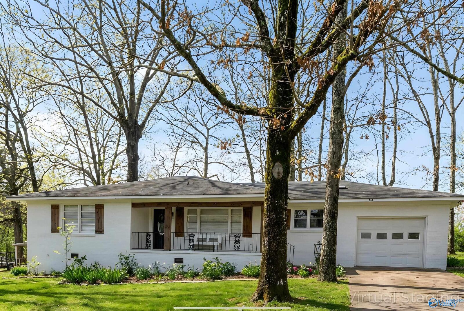 Property Photo:  808 NW 12th Avenue  AL 35016 