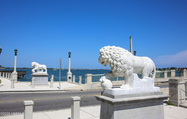 Property Photo:  304 Coconut Grove Court 304  FL 32084 