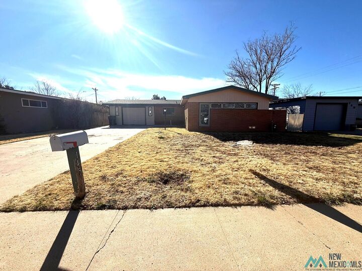Property Photo:  145 E Yucca  NM 88101 