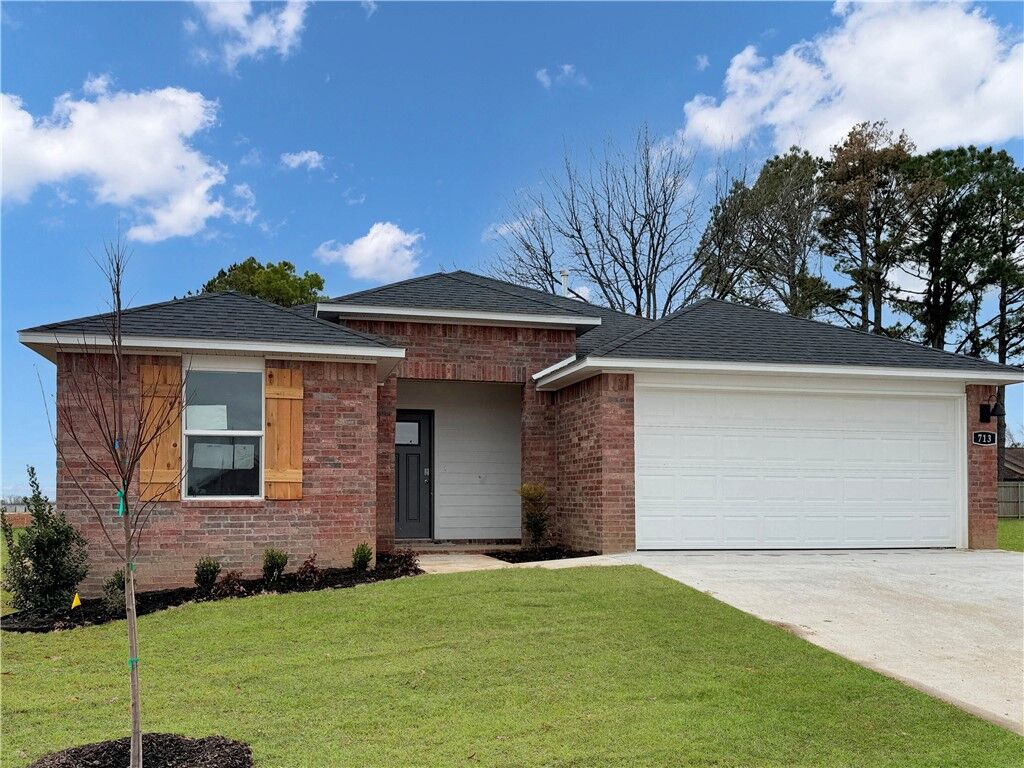 Property Photo:  597 S Neon Avenue  AR 72704 