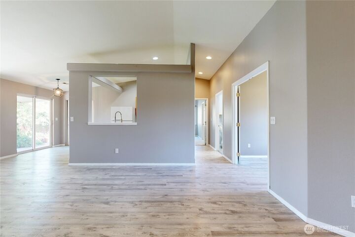 Property Photo: 1152 SE Falbo Drive WA 99324
