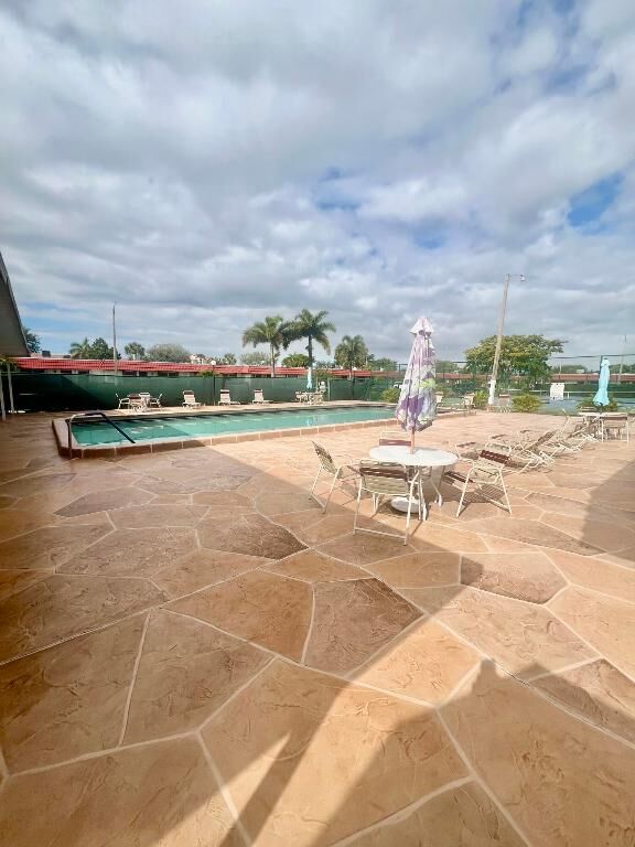 Property Photo:  5800 Fernley Drive W 3  FL 33415 