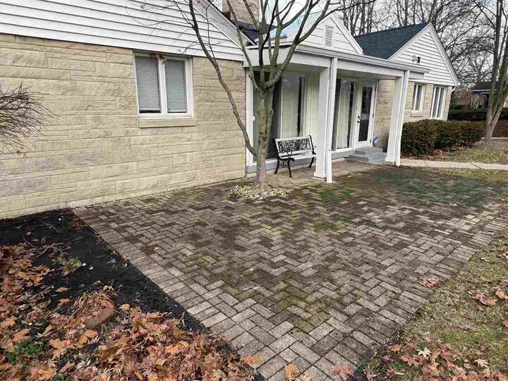 Property Photo:  301 S 16th Street  IN 47374 