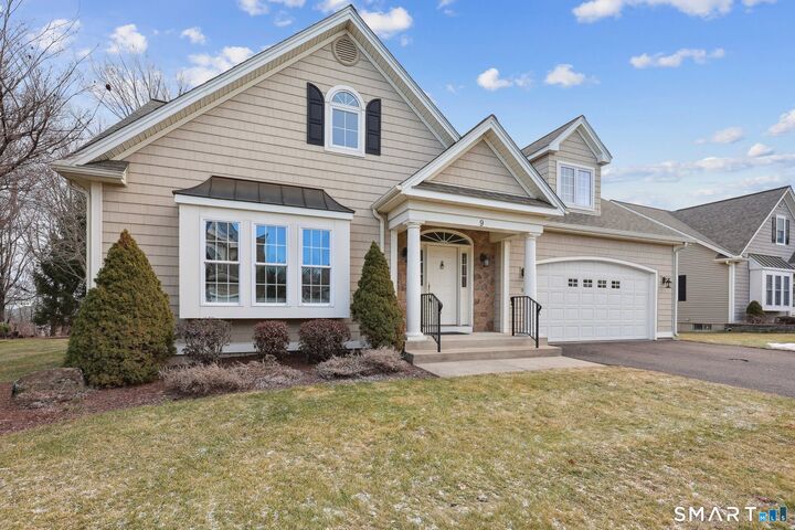 Property Photo:  9 Dogwood Court 9  CT 06067 