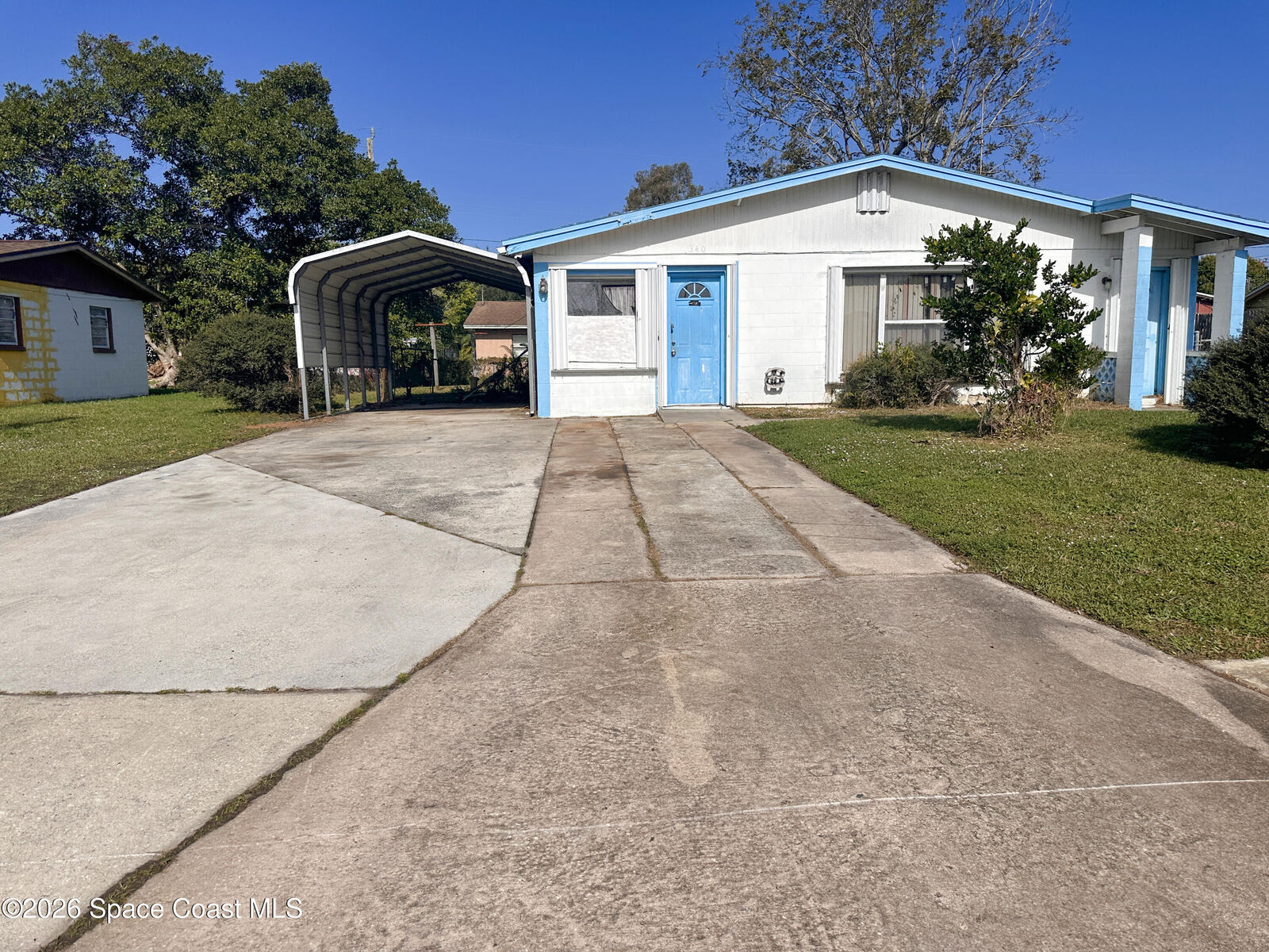 Property Photo:  340 Schoolhouse Lane  FL 32953 
