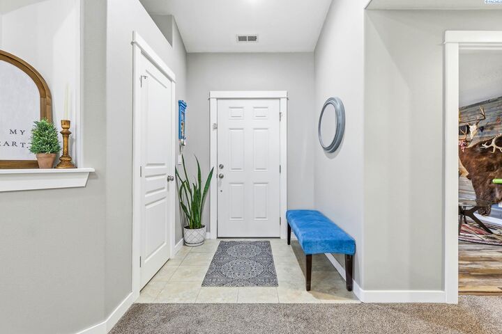 Property Photo:  6010 Pimlico Dr.  WA 99301 